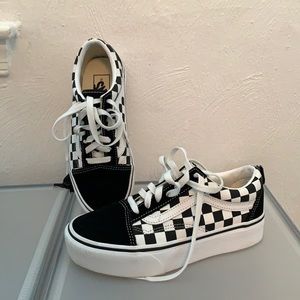 Platform checkerboard vans